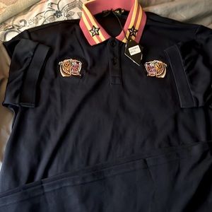 Men’s navy blue polo